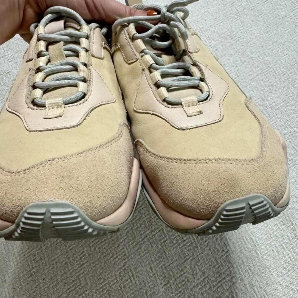Puma Thunder Desert Blush Pastel Pink Chunky Sneakers 7